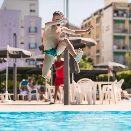 Hotel Baya - In Centro, Sul Mare