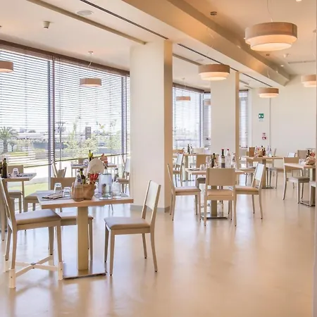 Hotel Baya - In Centro, Sul Mare