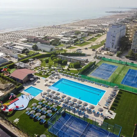 Baya - In Centro, Sul Mare 3* Milano Marittima
