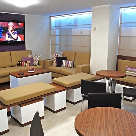 Hotel Baya - In Centro, Sul Mare Milano Marittima