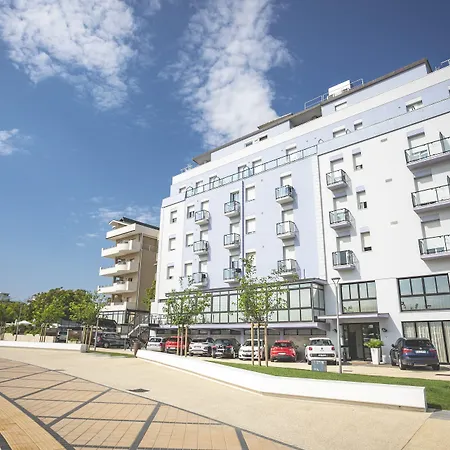 Baya - In Centro, Sul Mare 3* Milano Marittima