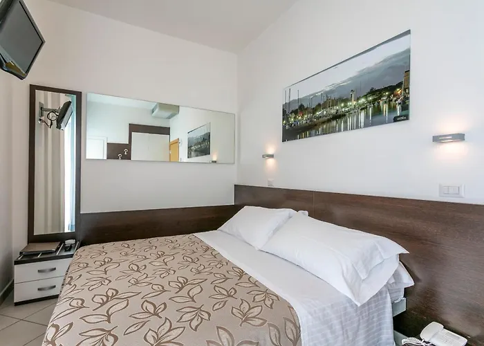 Hotel Baya - In Centro, Sul Mare Milano Marittima