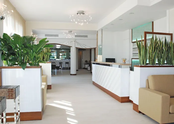 Baya - In Centro, Sul Mare Milano Marittima