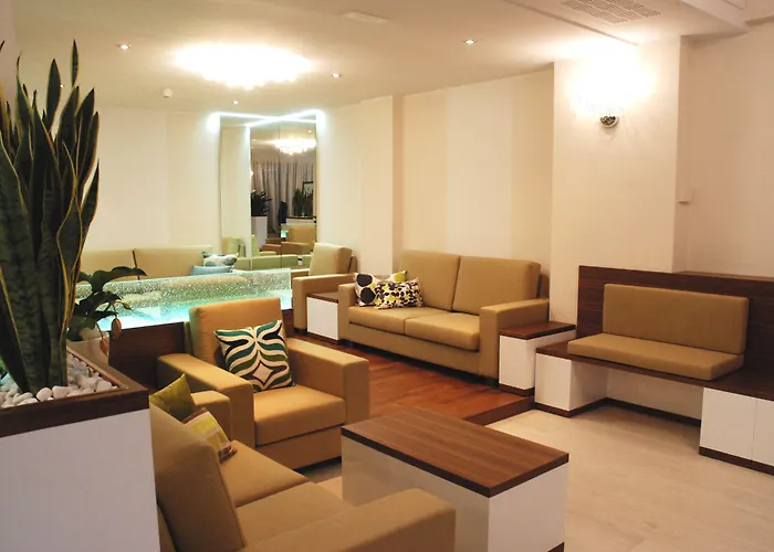 Baya - In Centro, Sul Mare Szálloda Milano Marittima