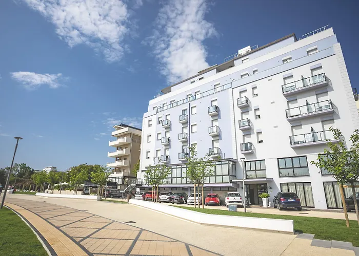 Baya - In Centro, Sul Mare 3* Milano Marittima